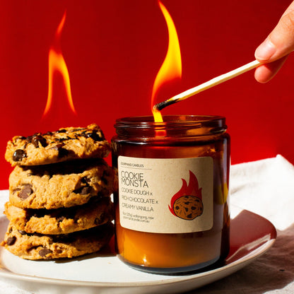 Chocolate chips cookie candle cookie dough candle