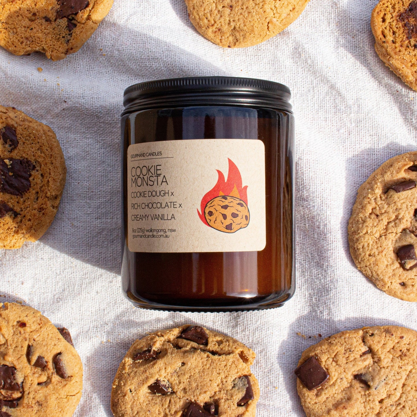 Chocolate chips cookie candle cookie dough candle